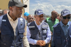 Le chef de l'Organisation mondiale de la santé (OMS), Tedros Adhanom Ghebreyesus, le 30 mai 2026 à Bunia, dans l'est de la République démocratique du Congo (RDC) - © AFP - Glody MURHABAZI