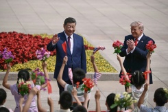 Les présidents chinois Xi Jinping et américain Donald Trump, le 14 mai 2026 à Pékin - © AFP - Brendan SMIALOWSKI