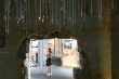 Des clefs suspendues, reliques de maisons détruit - © AFP