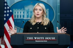 La porte-parole de la Maison Blanche, Karoline Leavitt, lors d'un point de presse à la Maison Blanche, le 18 février 2026 à Washington - © AFP - SAUL LOEB