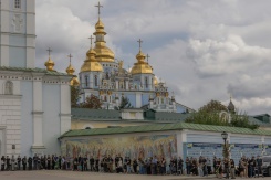 Funérailles d'un soldat ukrainien tombé au combat, le 3 septembre 2026 au monastère Saint-Michel de Kiev, le 3 septembre 2026 - © AFP - Roman PILIPEY