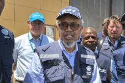 Le chef de l'Organisation mondiale de la santé (OMS), Tedros Adhanom Ghebreyesus, le 30 mai 2026 à Bunia, dans l'est de la République démocratique du Congo - © AFP - Glody MURHABAZI