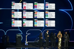 La composition des douze groupes du premier tour de la Coupe du monde 2026 de football déterminée par tirage au sort le 5 décembre 2026 au Kennedy Center de Washington
 - © AFP/Archives - Jim WATSON