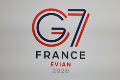 Le G7, dont Paris exerce la présidence tournante, regroupe les Etats-Unis, le Japon, le Canada, le Royaume-Uni, la France, l'Allemagne et l'Italie - © AFP - Ludovic MARIN Le G7, dont Paris exerce la présidence tournante, regroupe les Etats-Unis, le Japon, le Canada, le Royaume-Uni, la France, l'Allemagne et l'Italie - © AFP - Ludovic MARIN