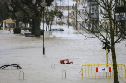 Une rue inondée d'Alcacer do Sal lors de la Dépression Leonardo, le 4 février 2026 dans le sud du Portugal - © AFP - PATRICIA DE MELO MOREIRA