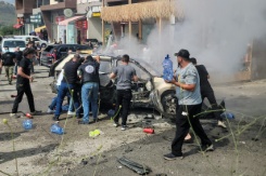 Un véhicule atteint par un drone israélien à Jiyeh, dans le sud du Liban, le 13 mai 2026 - © AFP - Fadel ITANI