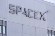 Un bâtiment de l'entreprise SpaceX à Hawtho - © AFP