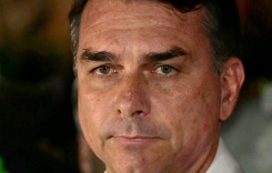 Le sénateur conservateur brésilien Flavio Bolsonaro à Brasilia, le 25 octobre 2026 - © AFP - Pablo PORCIUNCULA