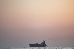 Un navire marchand dans le détroit de Bab al-Mandeb, le 12 septembre 2026 - © AFP - - Un navire marchand dans le détroit de Bab al-Mandeb, le 12 septembre 2026 - © AFP - -